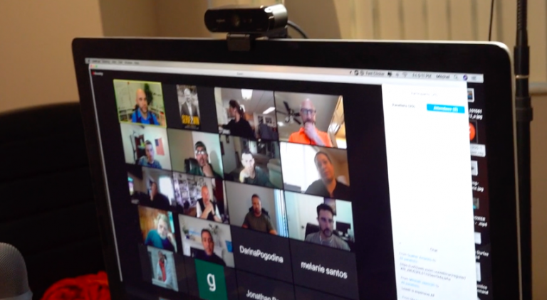 Zoom shares rise on strong current-quarter forecast