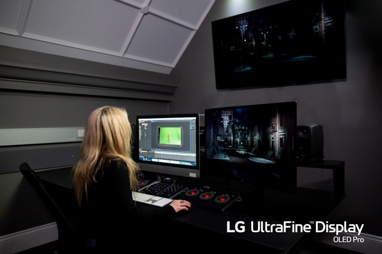 LG partners with Griffith Film School, supplying them with the new LG UltraFine™ OLED monitors